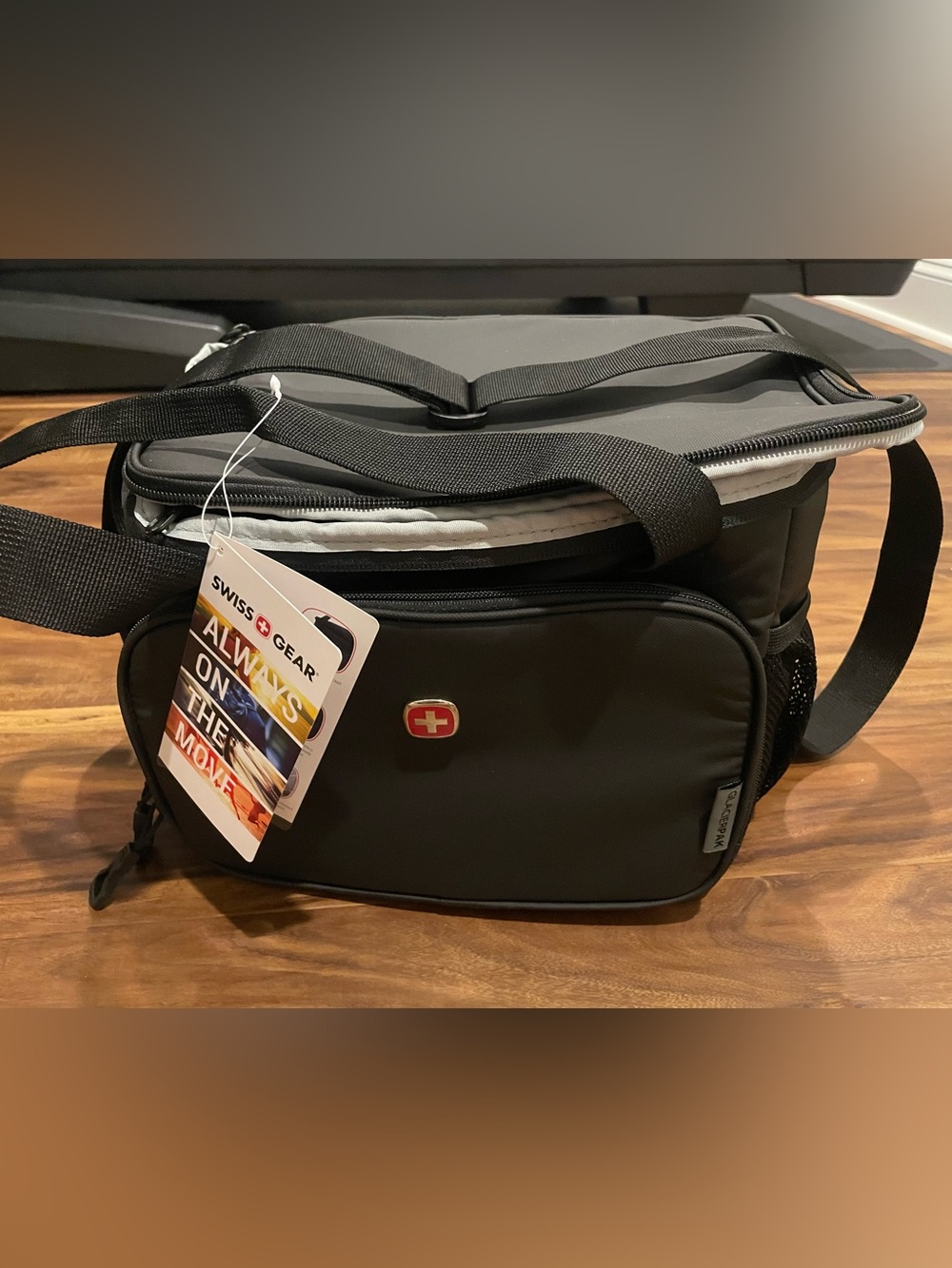 SwissGear Black Messenger Cooler Bag with Front Pocket